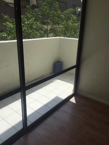 Depto. En Arriendo En Suecia*con Estacionamiento Y Bodega*