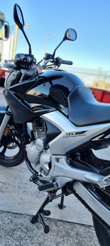 Imagen 3 de 18 de Yamaha Fazer Ys 250 2018 0km Patronelli