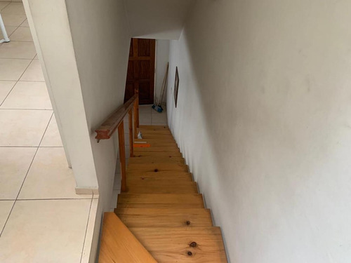 Imagen 7 de 13 de Duplex De 4 Ambientes