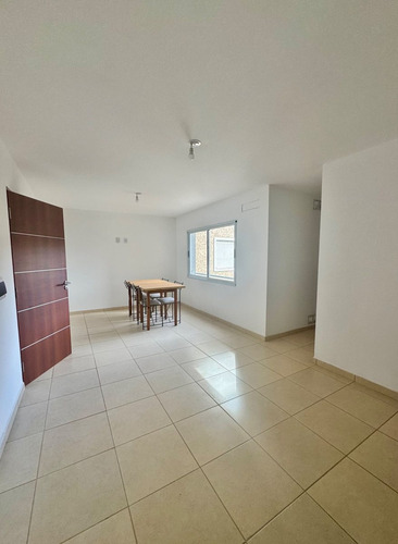 En Venta Dpto 1 Dorm. General Paz 947, Villa Maria