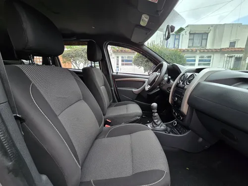 Renault Duster Expressión 2.0 4x4 MT 2017
