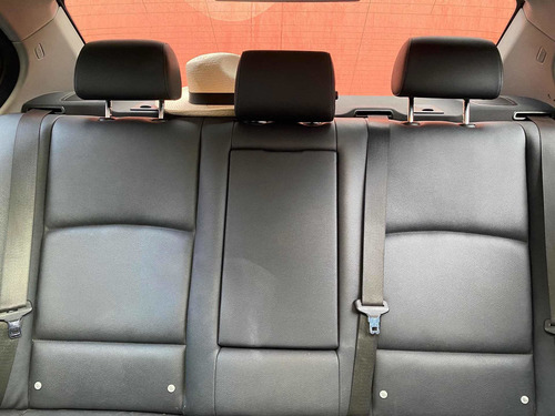 Bmw Serie 5 520d F10 At 2.0 Modelo 2011