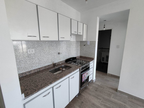Imagen 3 de 25 de Venta 2 Ambientes Con Cochera En Morón