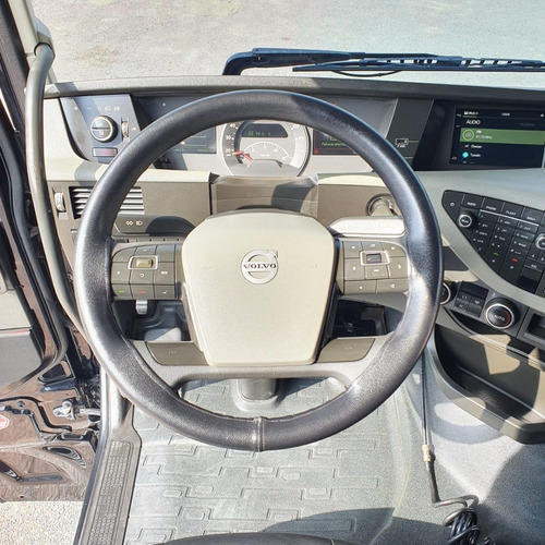 Imagem 25 de 25 de Caminhão 540 Volvo Fh540 Cavalo Traçado 6x4 Bug Leve 2018