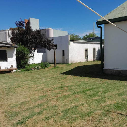 Se Vende Casa En Pleno Centro De La Cumbre. Apto Comercial