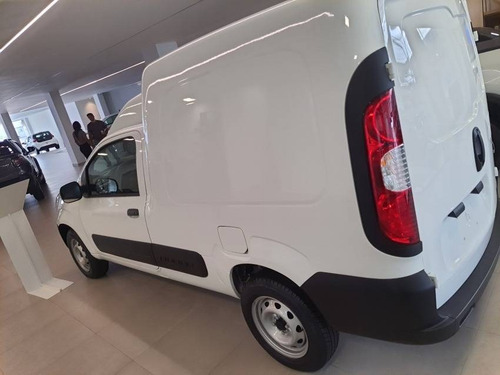 Imagem 3 de 9 de Fiat Fiorino 1.4 Mpi Furgão Endurance 8v Flex 2p Manual