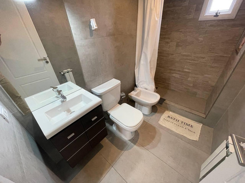 Venta Departamento 2 Ambientes Con Cochera Opcional Quilmes Zona Plaza Conesa