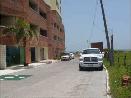 Imagen 2 de 4 de Terreno Comercial En Venta Isla Del Amor