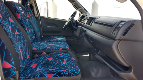 Imagen 9 de 12 de Toyota Hiace Con Conversion Modelo 2019