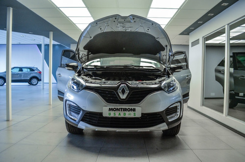 Imagen 22 de 25 de Renault Captur Zen 2018