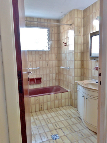 Dueño Directo - Casa En Venta En Flores, Lote Propio. 200m Subte A Est. Carabobo
