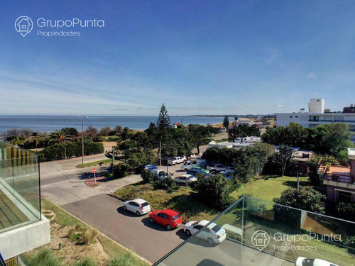 Departamento Frente Al Mar En Punta Del Este Con Amenities- Playa Mansa Prop1322