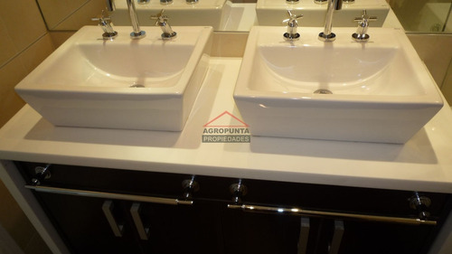 Apartamento En Brava, 3 Dormitorios *- Ref: 1291