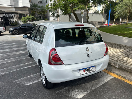 Renault Clio Clio Hatch. Expression 1.0 16V 4p