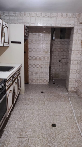 Imagen 4 de 11 de Se Alquila Apartamento Resd. Caracas Av Jose Tadeo Al01-1581ze-mfar