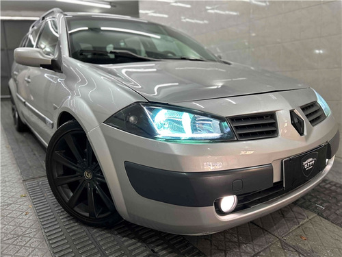 Renault Megane 1.6 DYNAMIQUE GRAND TOUR 16V FLEX 4P MANUAL