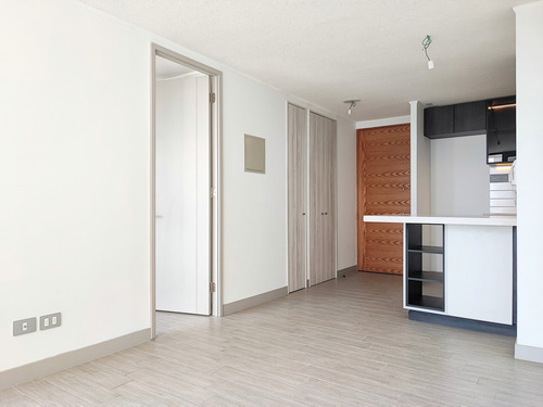 Edificio Av. Irarrázaval (1 Est. 1 Bod.) Vista Poniente Pi