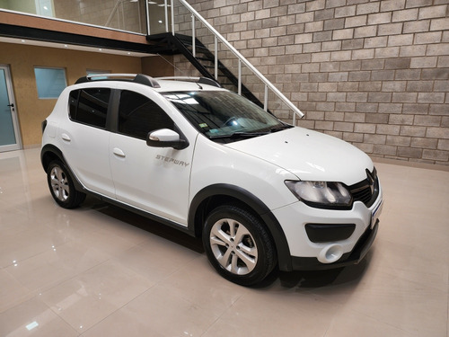 Renault Sandero Stepway 1.6 Privilege 105cv Nac