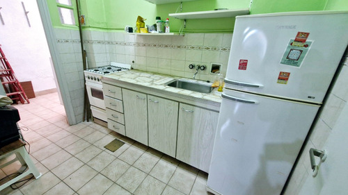 Venta - Departamento 2 Ambientes Con Patio - 1 Cuadra Av. Rivadavia - Subte A