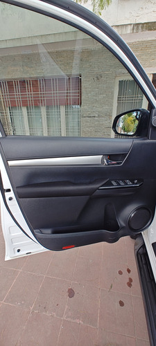 Toyota Hilux Pick-Up 2.8 Cd Sr 204Cv 4X4