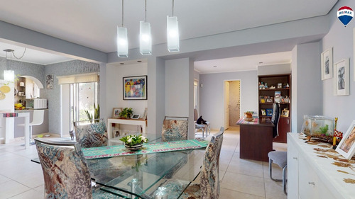 Imagen 5 de 30 de Casa 5 Ambientes En Venta Castelar Norte