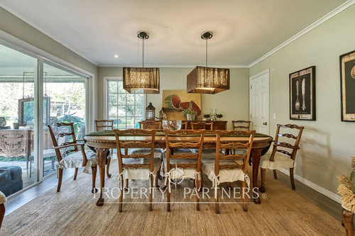 Chicureo Centro, Casa Estilo Georgean Remodelada