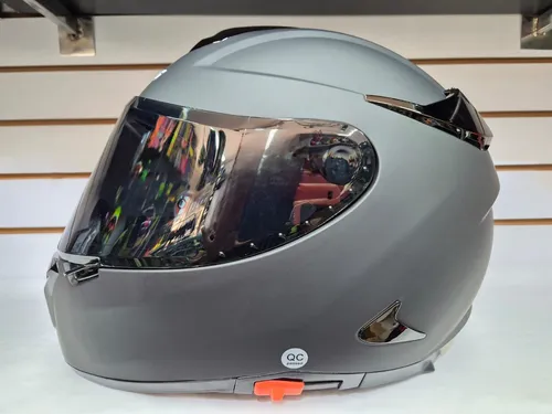 Cascos Para Motociclistas Marca Xtrong 822 Certificación Ece