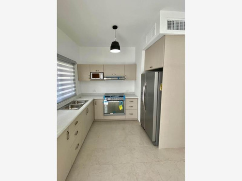 Casa Sola En Venta Fracc Los Olivos