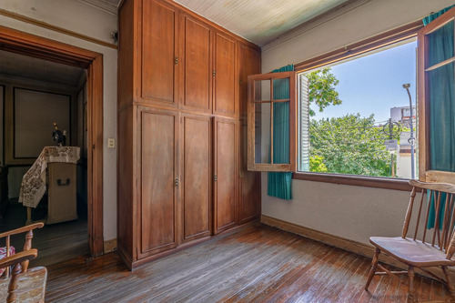 Hermosa Casa De Estilo - Venta - 6 Amb - Jardin - Garage - Suite - Coghlan