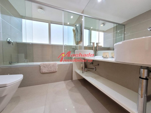 Imagen 17 de 25 de Apartamento En Venta De Máxima Categoría , Playa Mansa , Punta Del Este