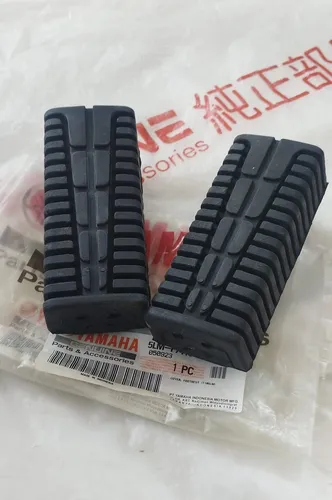 Cauchos Delantero Posapies Reposapies Crypton 115 Original