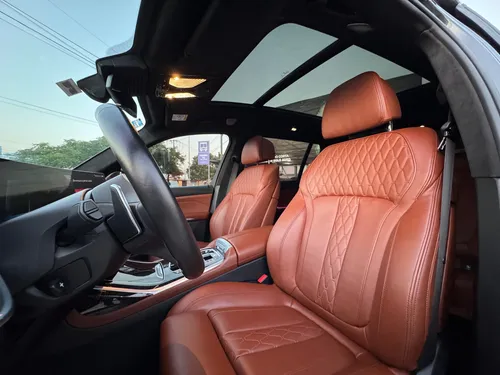 BMW X7 4.4 V8 M60I