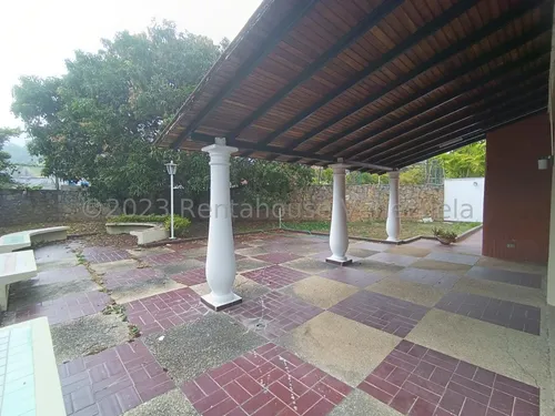 Casa En Venta La Tahona As