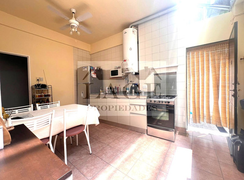 Ph 4 Amb Pb Frente Solo 3 Unidades Patio S/expensa Impecable