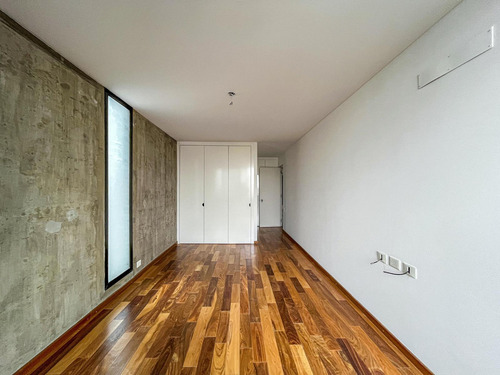 Departamento En Venta De 2 Dormitorios A Estrenar Zona Rio