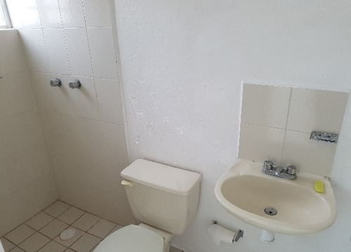 Imagen 4 de 13 de Brisas Del Lago En Privada Con Vigilancia