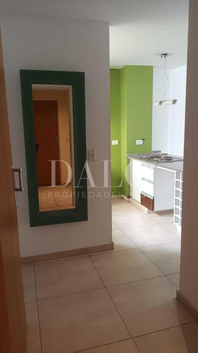 Departamento En Venta En Villa Del Parque, Capital Federal, Buenos Aires