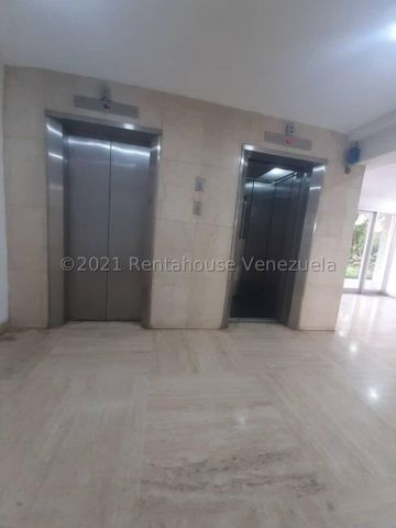 Imagen 5 de 25 de Gc Venta De Acogedor Apartamento En Los Palos Grandes / 22-10798
