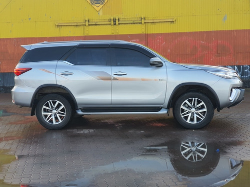 Toyota Sw4 2.8 Srx 177cv 4x4 7as At 2018