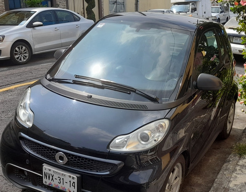 Smart Fortwo Coupe Black & White Mt