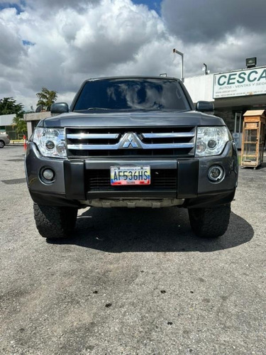 Imagen 2 de 18 de Mitsubishi Montero