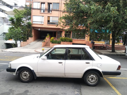 Mazda 323 1.5 1984 Super Especial