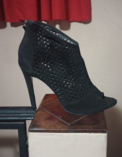 Zapatos Zara Dama Y Anne Michelle Precio Por Ambos Talle 38 (Usado)