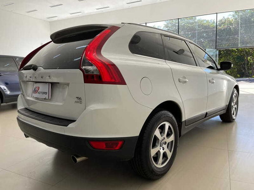 Imagem 9 de 15 de Volvo Xc60 3.0tcomfort
