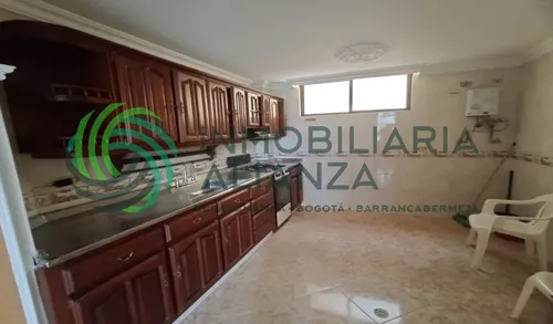 Casa En Arriendo En Mejoras Publicas. Cod A16083
