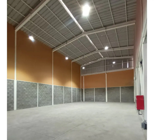 Bodega De 850 M² En Condominio En Cerrillos