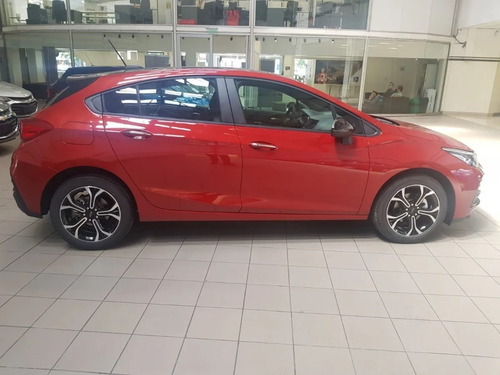 Chevrolet Cruze 5 1.4 Rs At 5 p