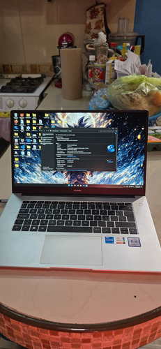 Laptop Huawei Matebook D15 I5 8gb 512gb Ssd Plata (Usado)