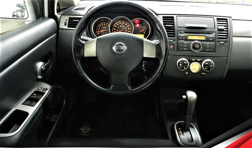 Nissan Tiida Sl 1.8 Automático Lacrado Teto Solar Couro Top