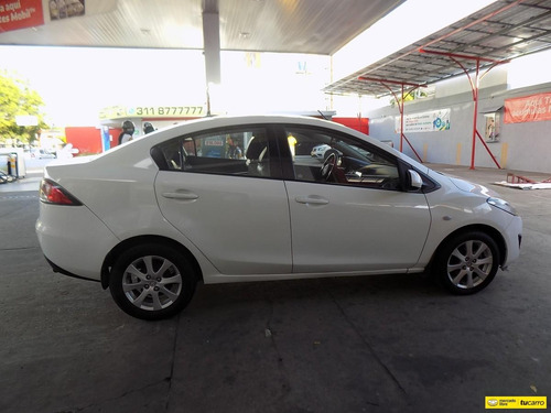 Mazda 2 2